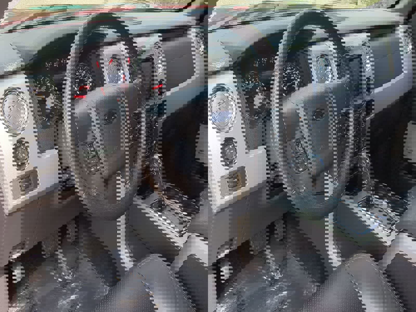 Used 2014 Ford F150 FX4 w/ Equipment Group 402A Luxury image 10