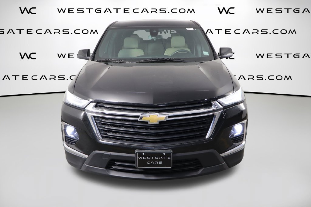 Used 2023 Chevrolet Traverse LS FWD image 2