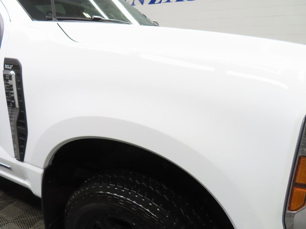 Used 2025 Ford F350 XLT AWD/4WD image 25