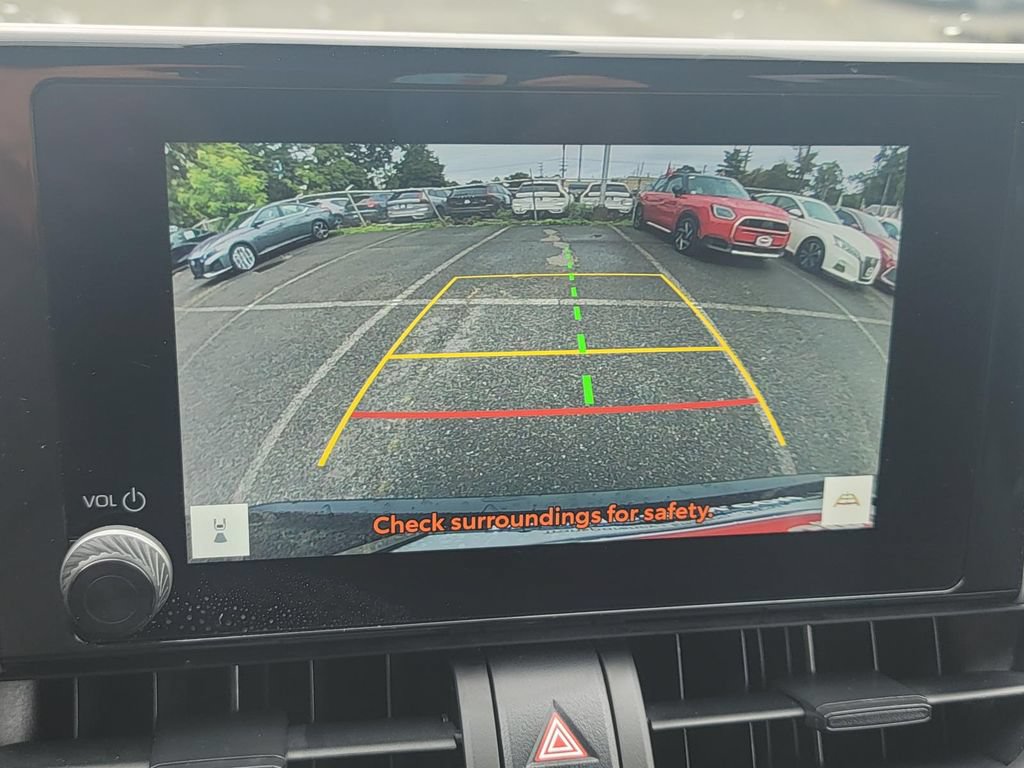 Used 2025 Toyota RAV4 XLE AWD/4WD image 38