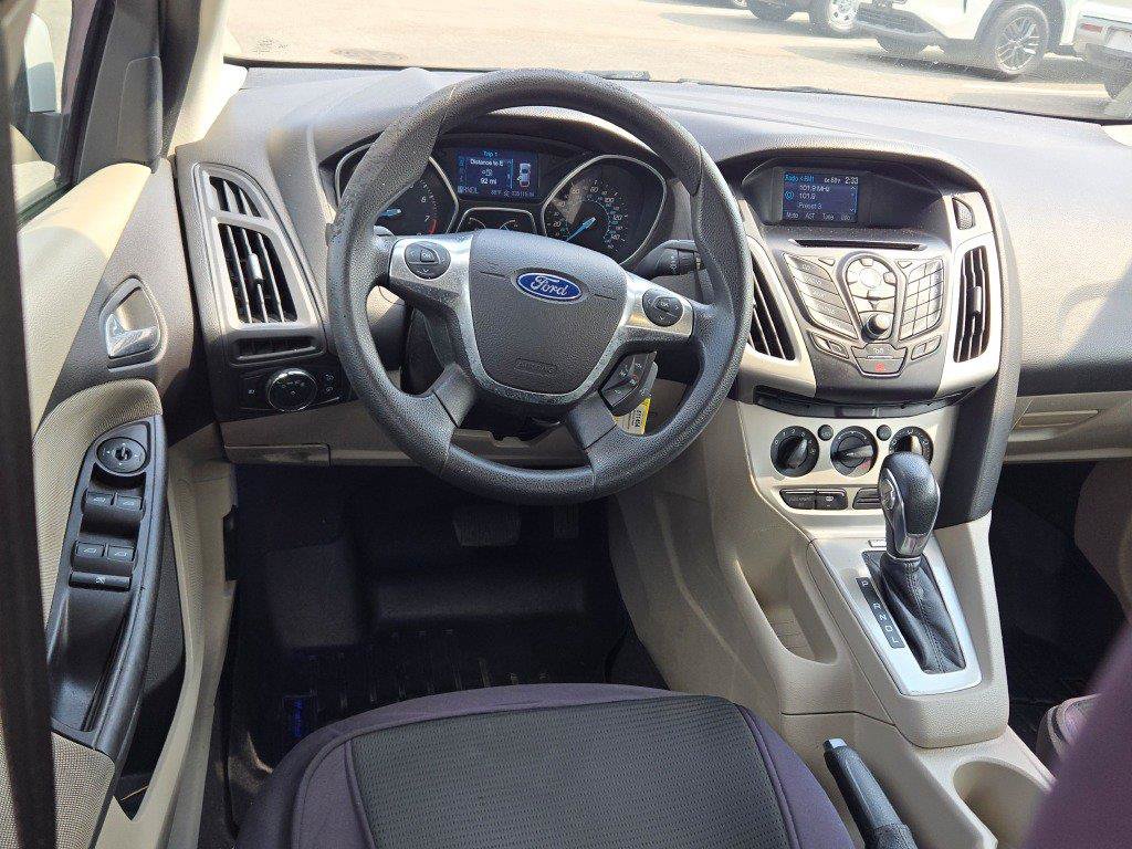 Used 2012 Ford Focus SE FWD image 14