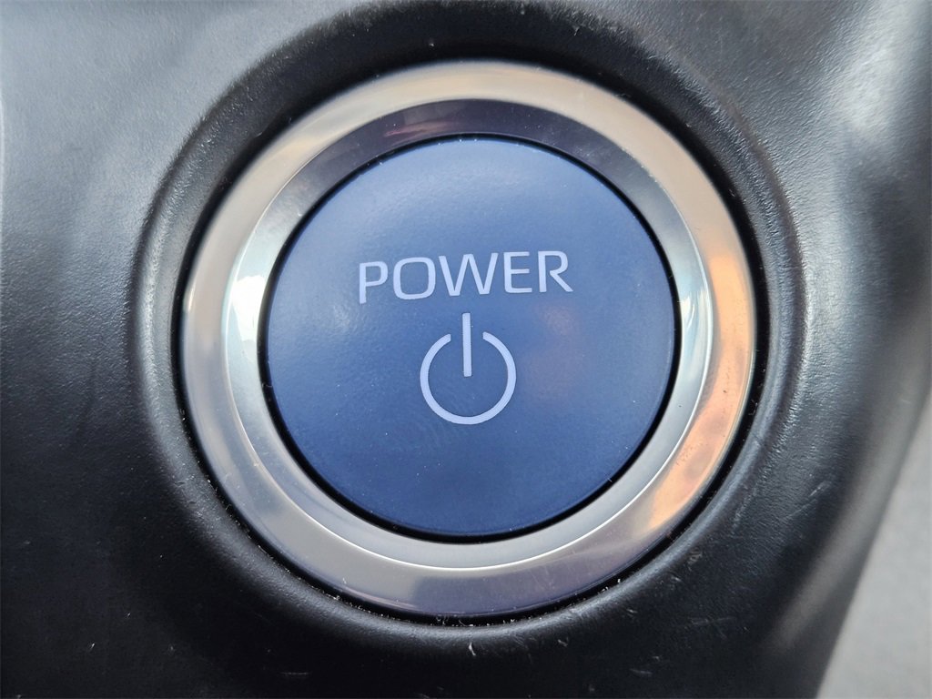 Used 2024 Toyota Sienna LE image 20