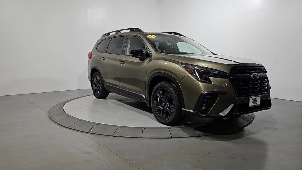 Certified 2025 Subaru Ascent Bronze Edition AWD/4WD image 9