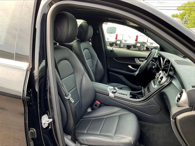 Certified 2021 Mercedes-Benz GLC 300 4MATIC image 31