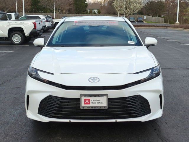 Used 2026 Toyota Camry LE image 4