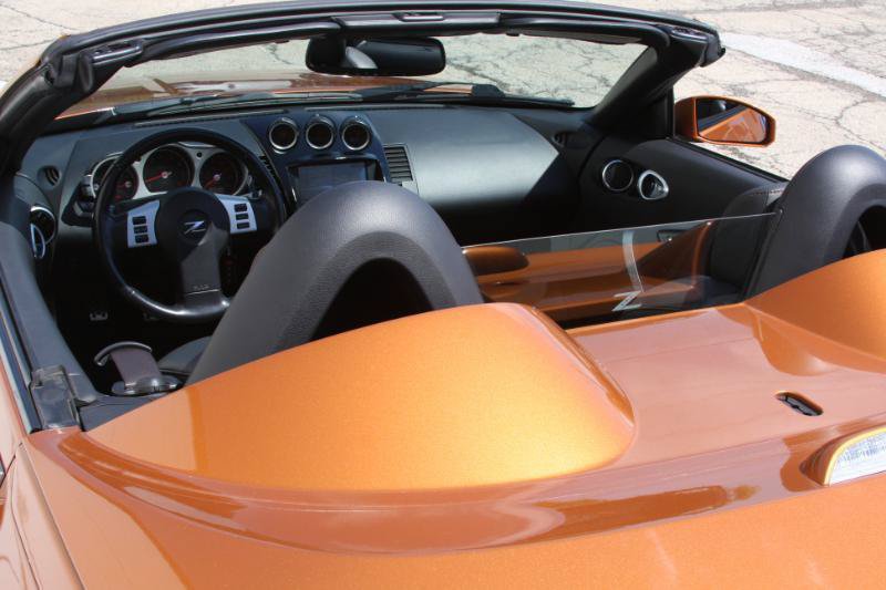 Used 2006 Nissan 350Z Touring RWD image 40