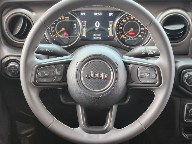 Used 2023 Jeep Gladiator Sport AWD/4WD image 27