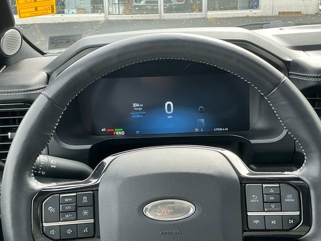 Used 2023 Ford F150 Lightning Platinum image 14