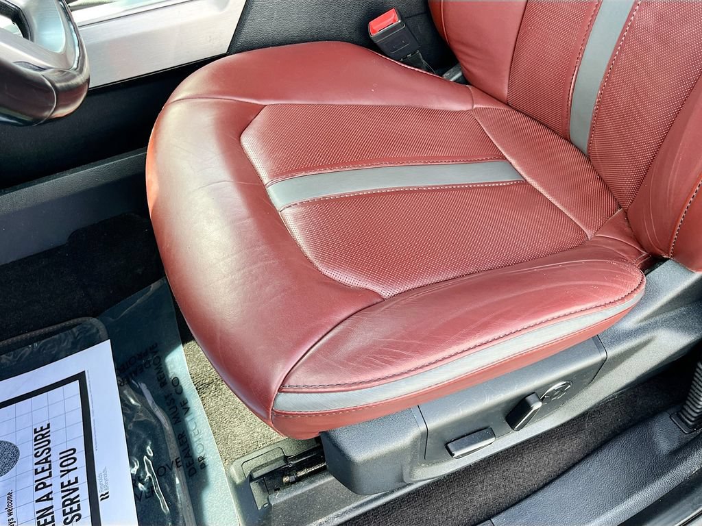 Used 2019 Ford F150 Platinum w/ Equipment Group 701A Luxury AWD/4WD image 19