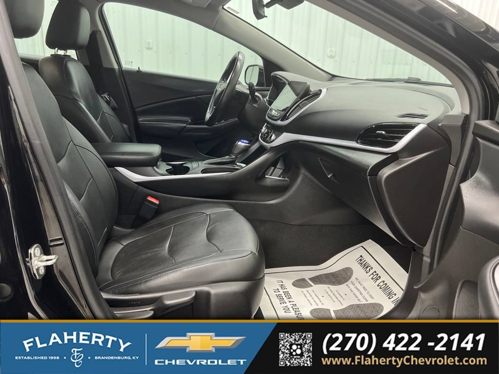 Used 2017 Chevrolet Volt LT w/ Comfort Package FWD image 15