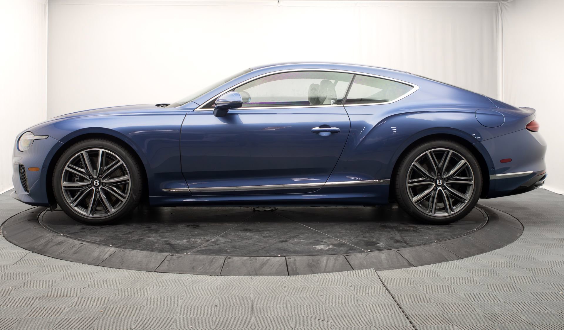 New 2026 Bentley Continental GT image 5