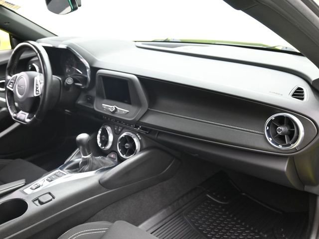 Used 2021 Chevrolet Camaro LT w/ RS Package image 26