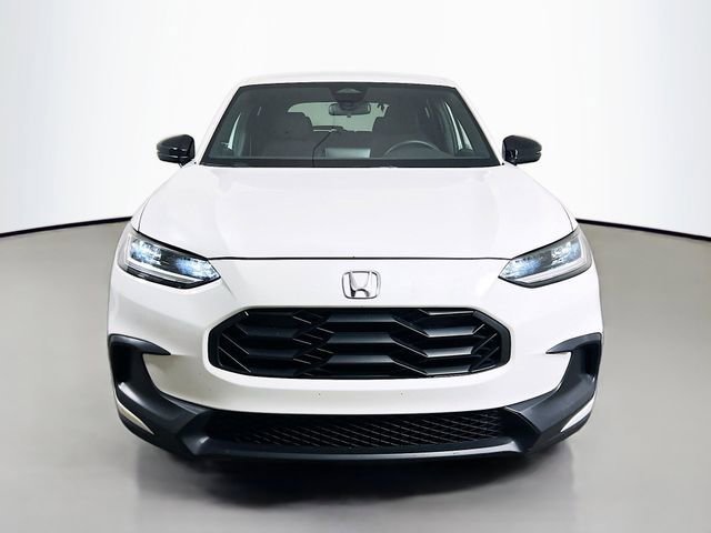 Used 2023 Honda HR-V Sport image 2