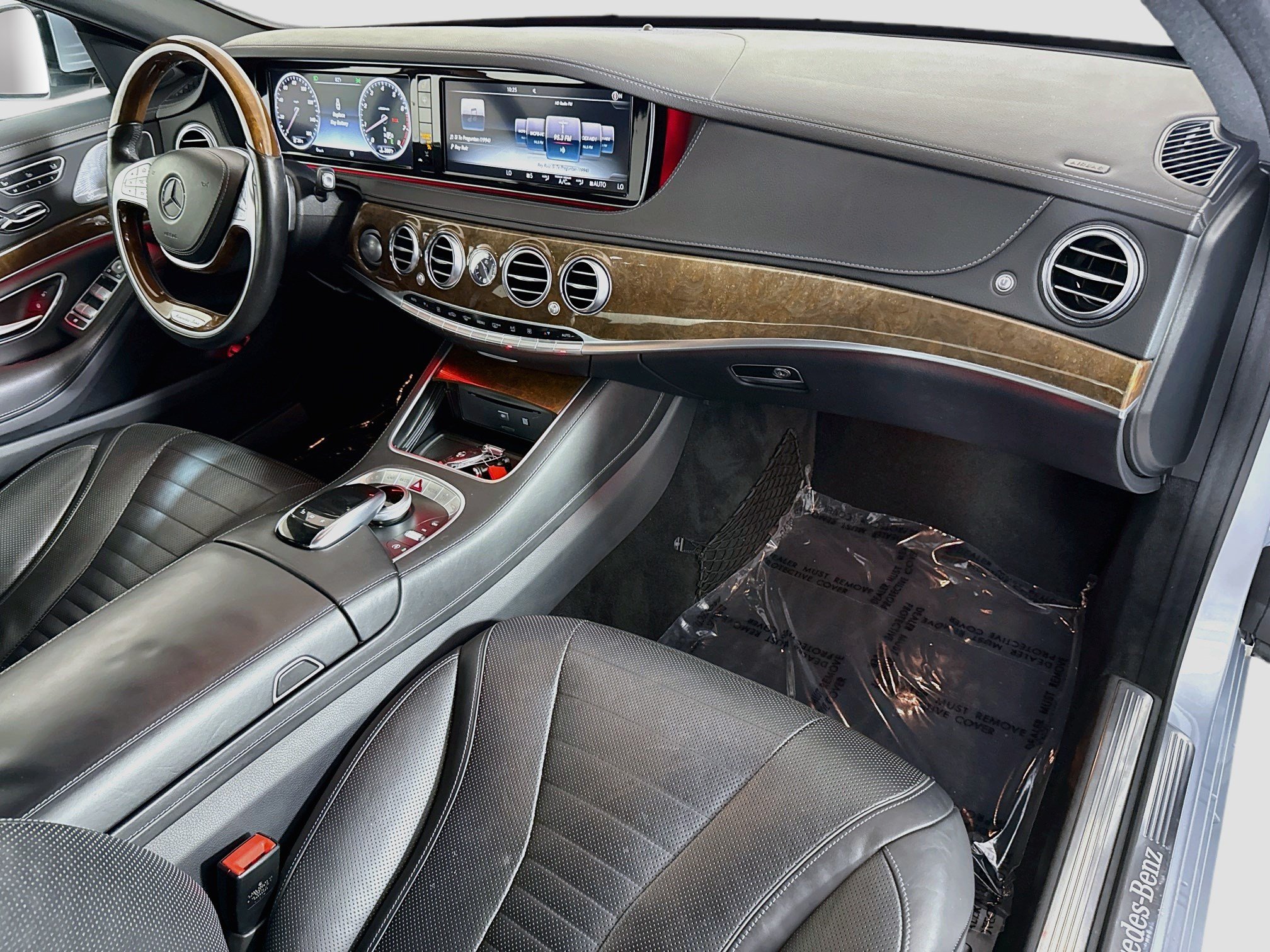 Used 2016 Mercedes-Benz S 550 4MATIC Sedan image 30