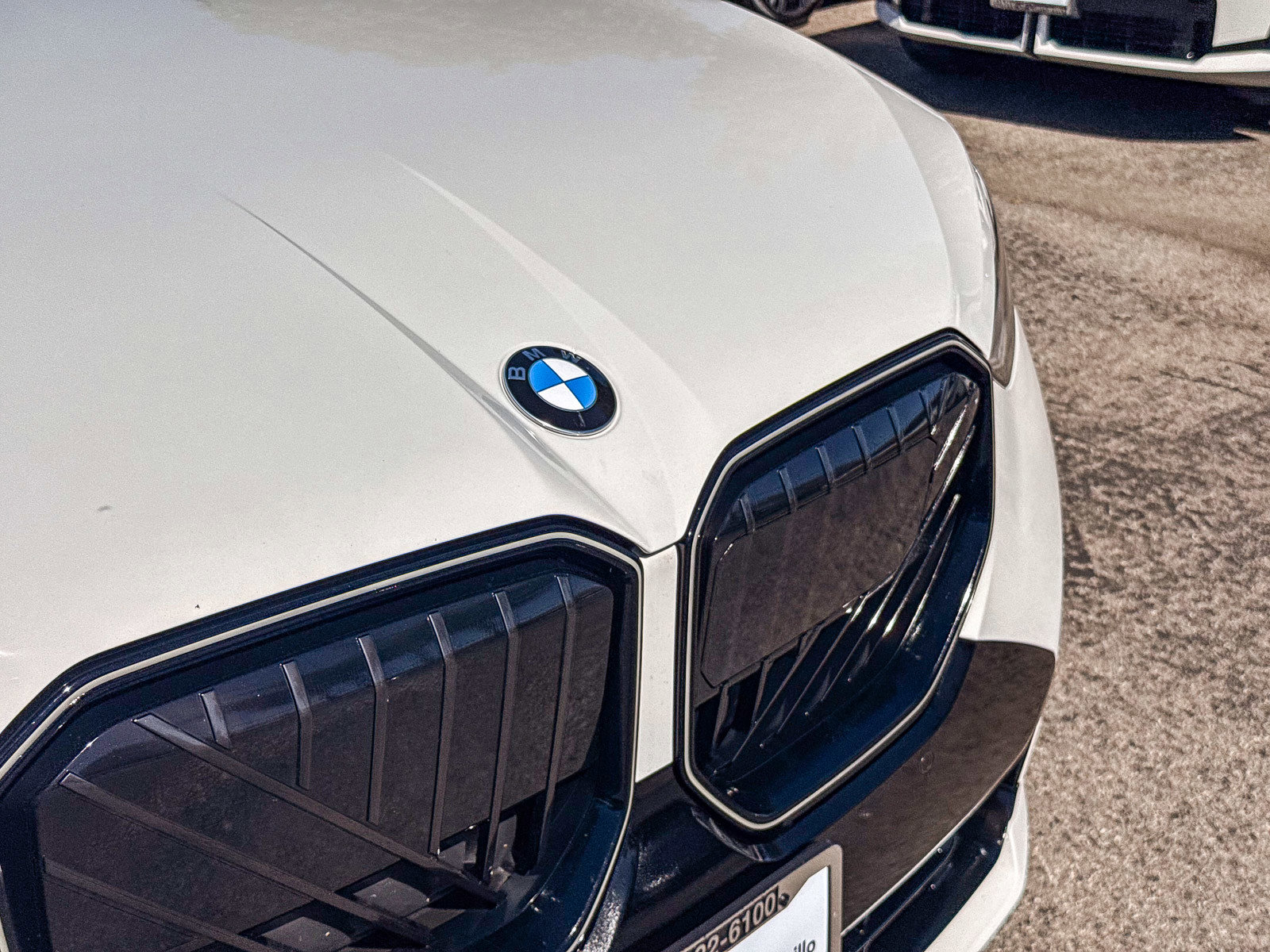 Certified 2025 BMW X3 xDrive30i w/ M Sport Package AWD/4WD image 9