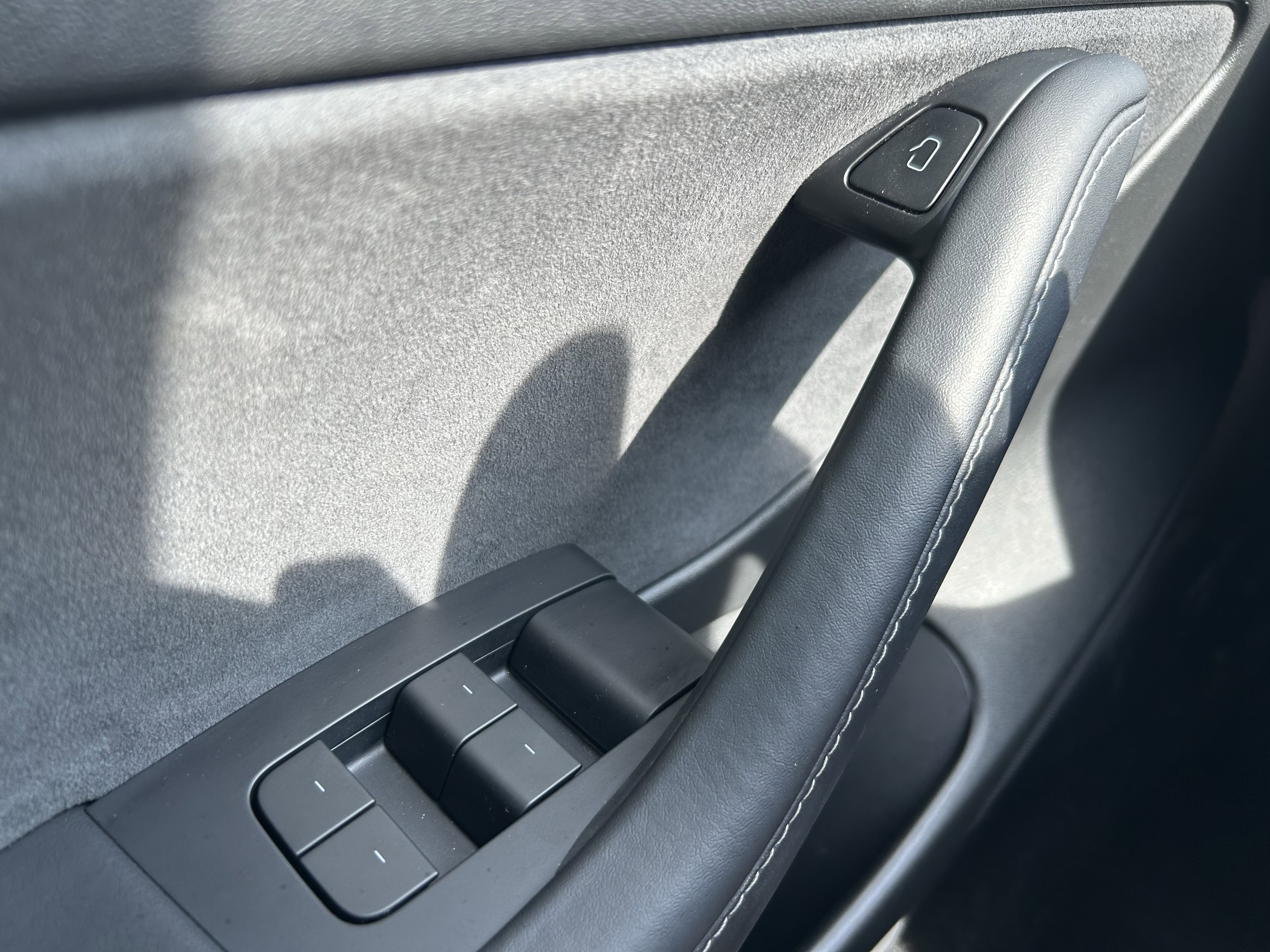 Used 2022 Tesla Model 3 Long Range image 19