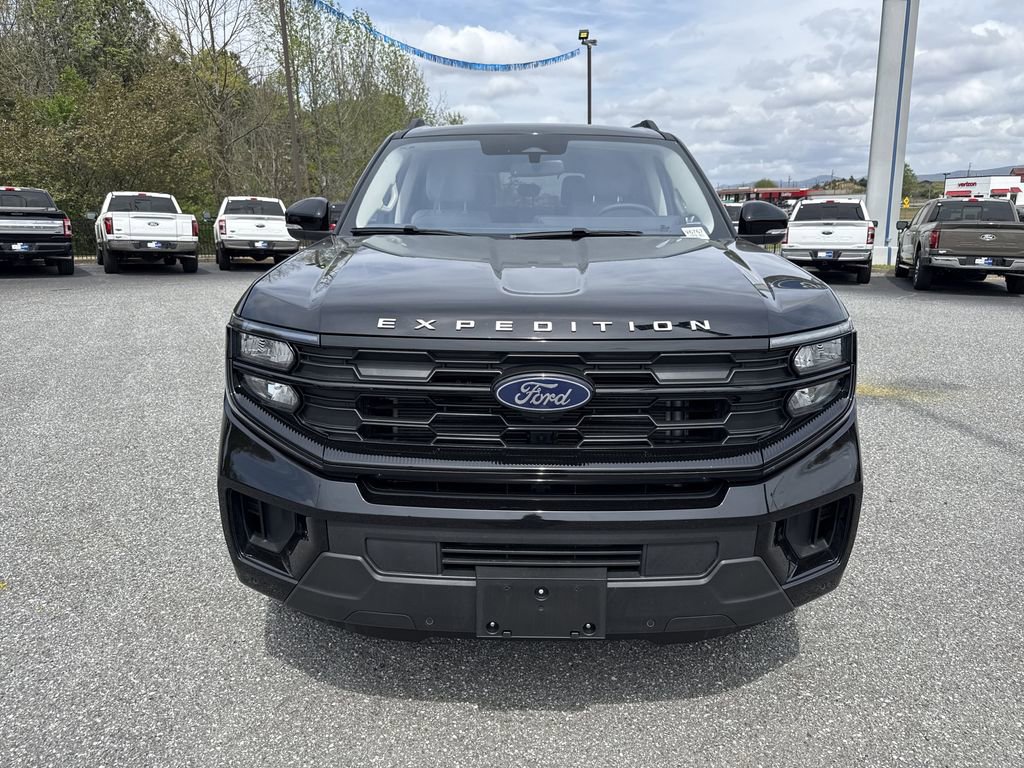 Used 2025 Ford Expedition Active AWD/4WD video 2