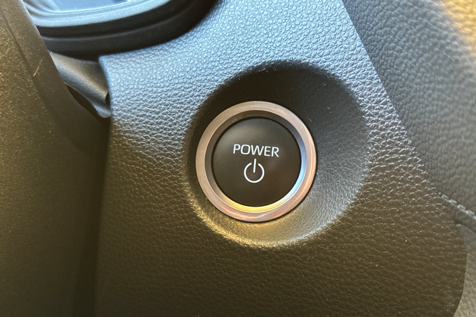 Used 2023 Toyota Corolla Cross AWD Hybrid image 25