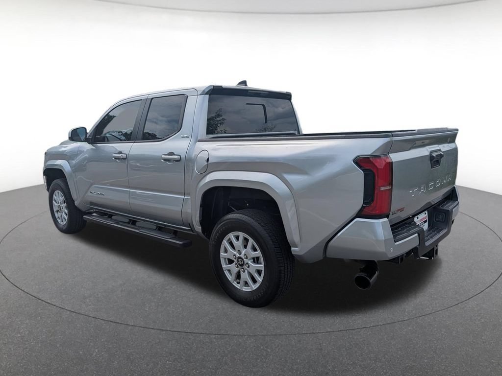 Used 2024 Toyota Tacoma SR5 w/ SR5 Upgrade Package RWD image 3