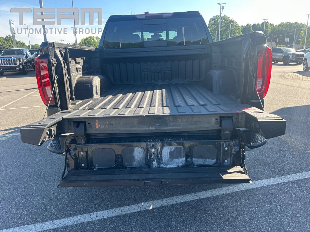 Used 2021 GMC Sierra 1500 SLT w/ SLT Premium Plus Package AWD/4WD image 30