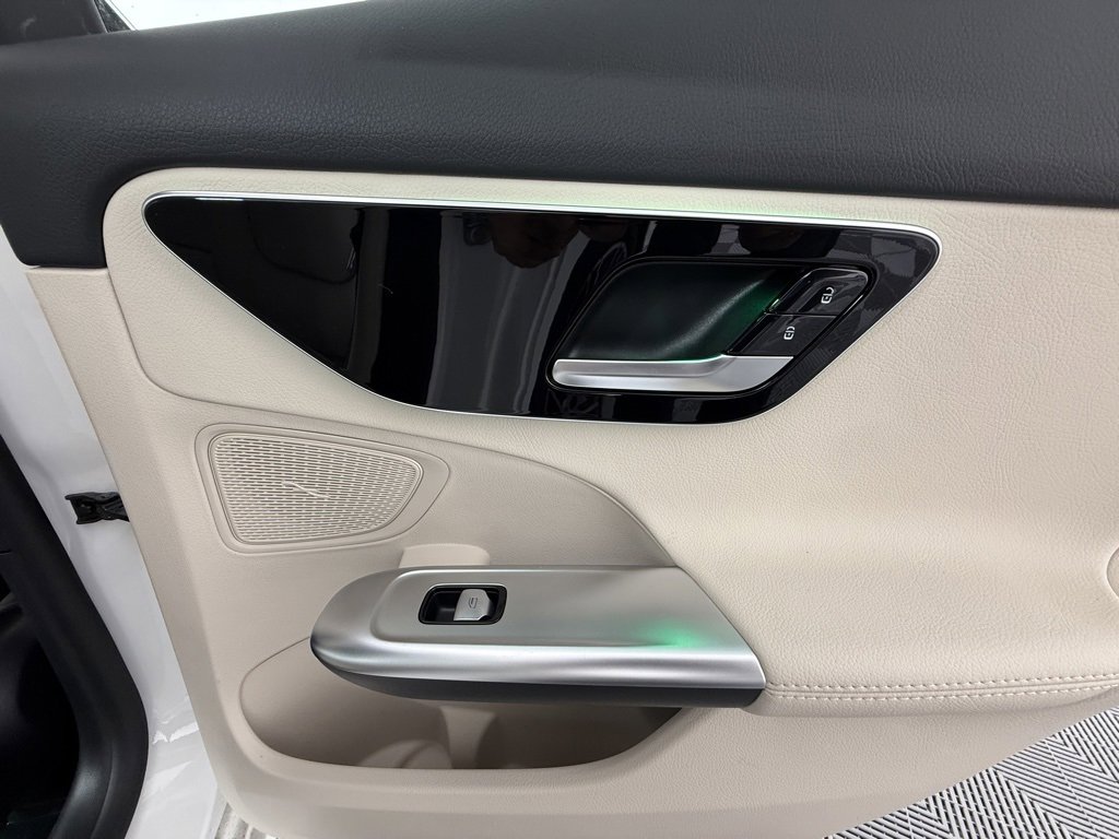 Certified 2024 Mercedes-Benz C 300 4MATIC Sedan image 27