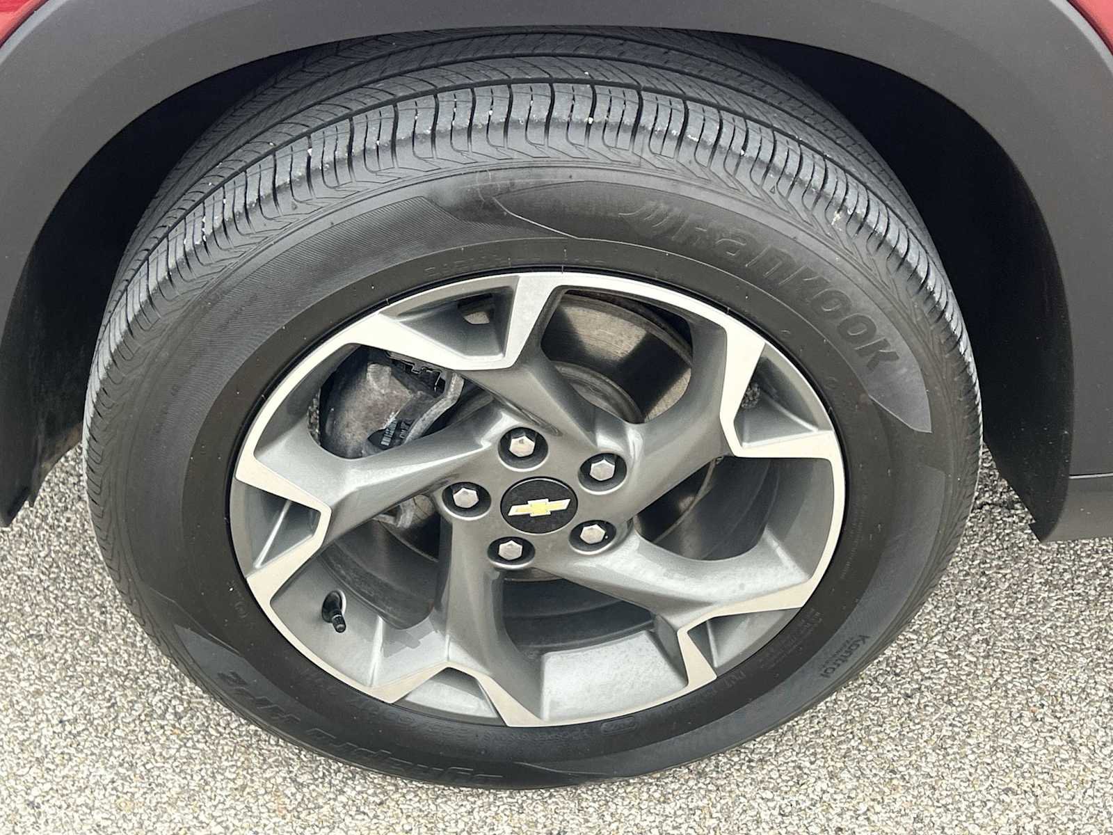 Used 2024 Chevrolet Trax LT w/ Driver Confidence Package FWD image 11