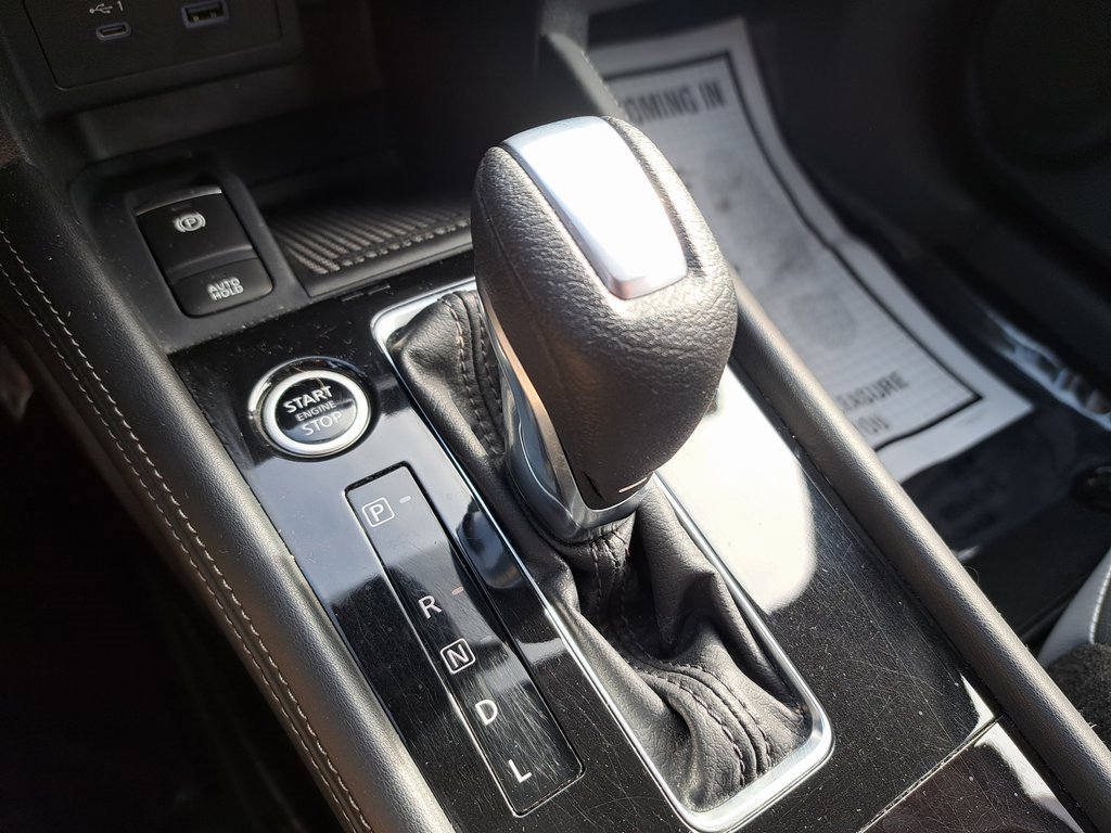 Used 2023 Nissan Kicks SR w/ SR Premium Package image 20