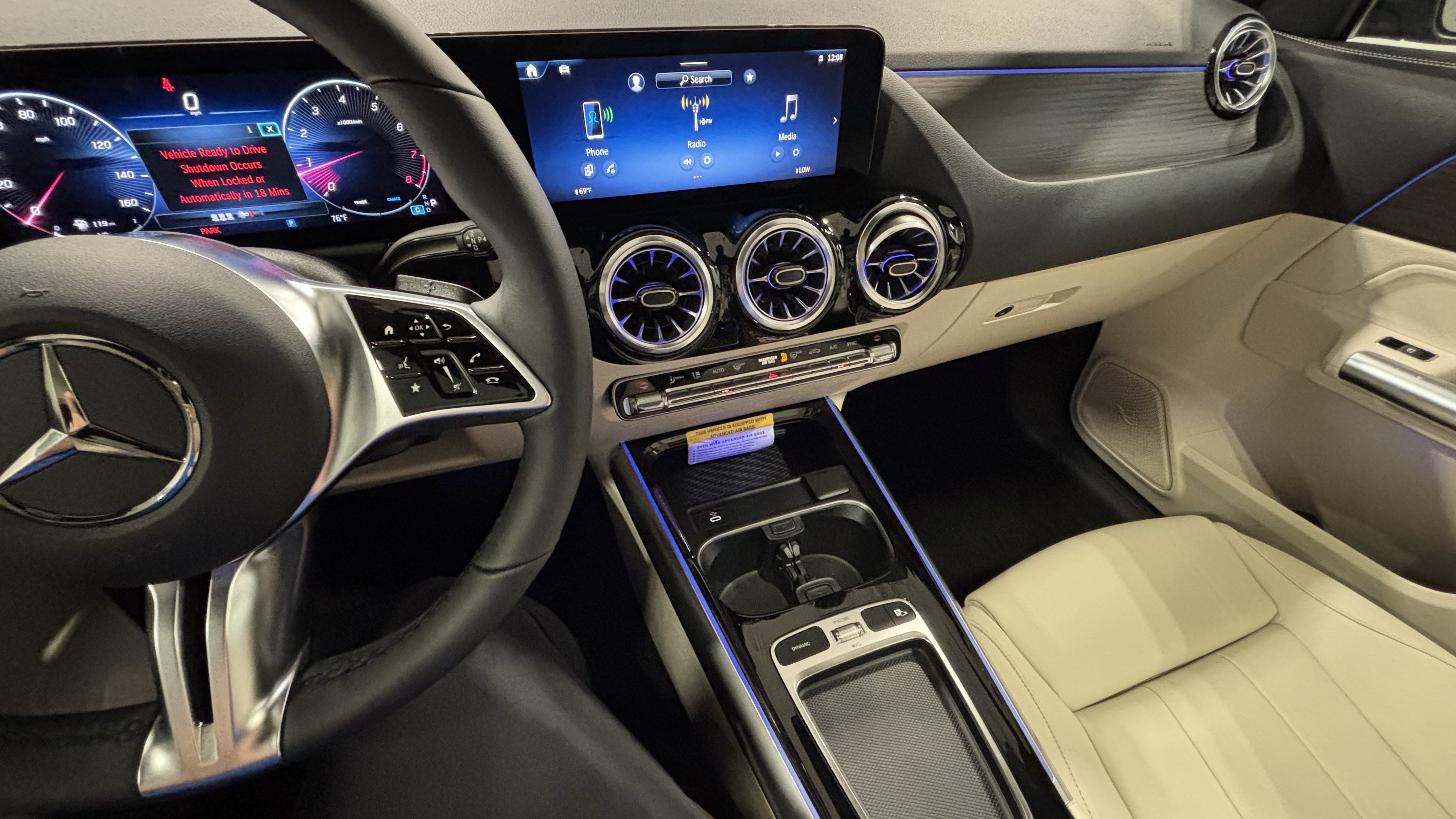 New 2026 Mercedes-Benz GLA 250 4MATIC image 19