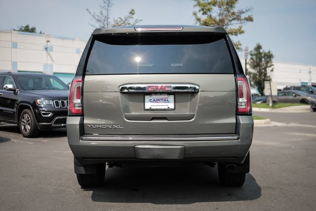 Used 2017 GMC Yukon XL Denali w/ Open Road Package AWD/4WD image 10