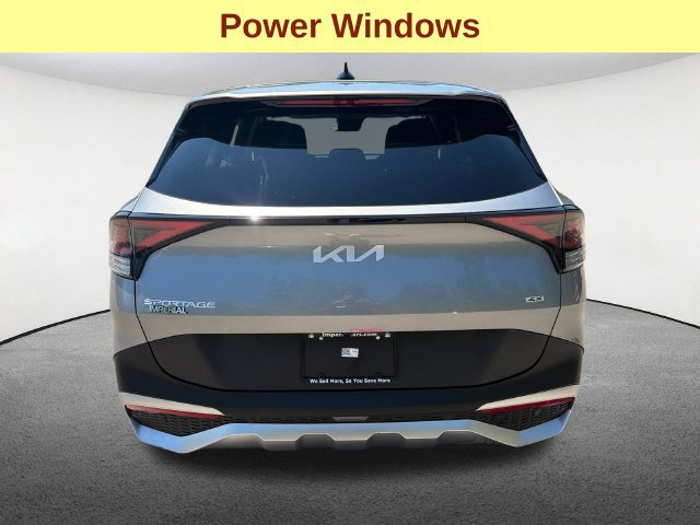 Used 2025 Kia Sportage LX AWD/4WD image 10