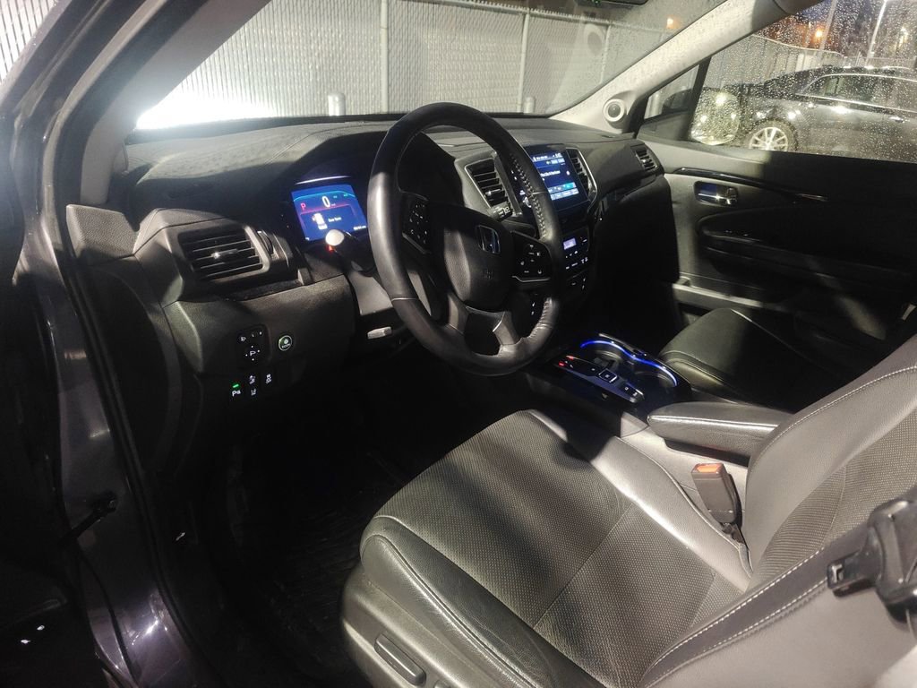 Used 2020 Honda Pilot Elite image 8