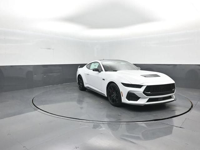 New 2026 Ford Mustang GT w/ GT Performance Package RWD image 2
