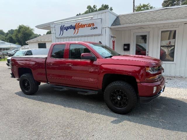 Used 2018 Chevrolet Silverado 1500 LT w/ All Star Edition AWD/4WD image 1