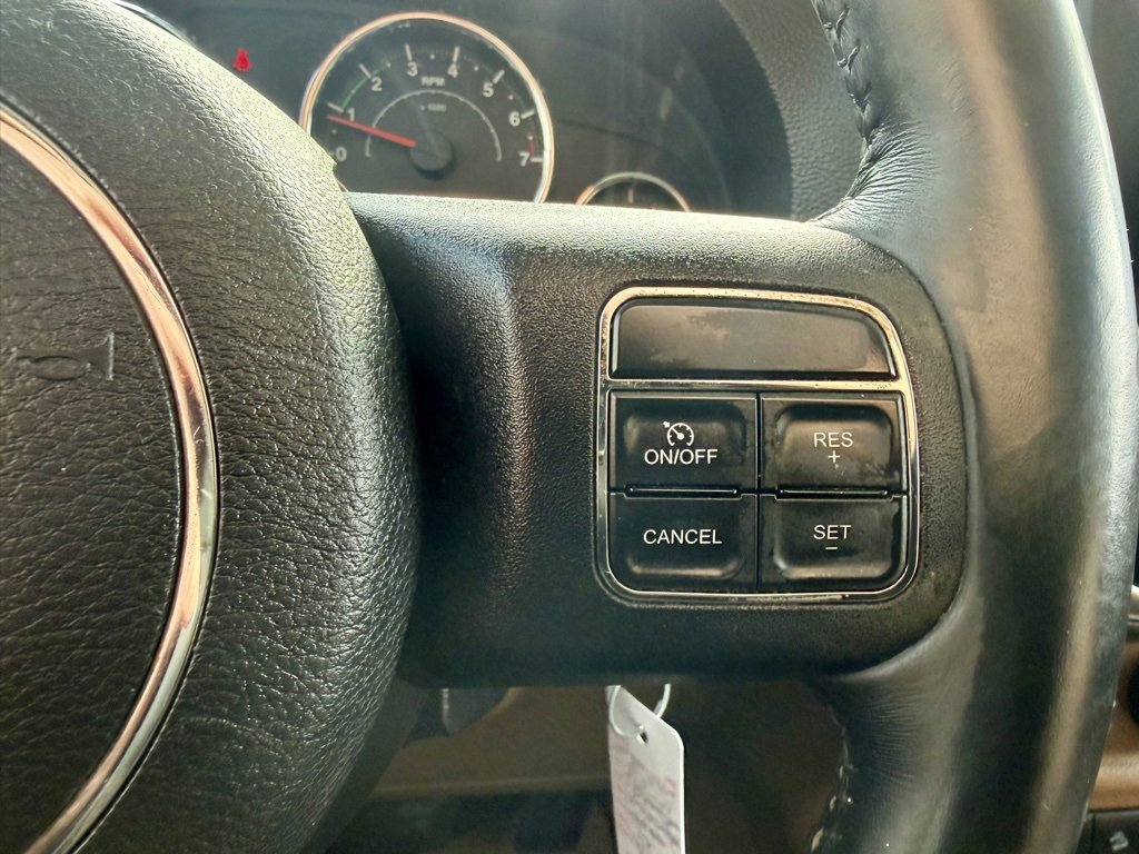 Used 2013 Jeep Wrangler Unlimited Sahara w/ Dual Top Group image 30