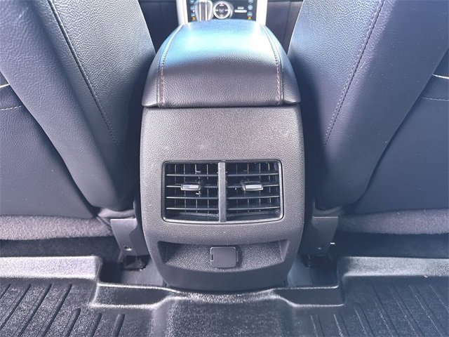 Used 2013 Ford Edge Limited image 21