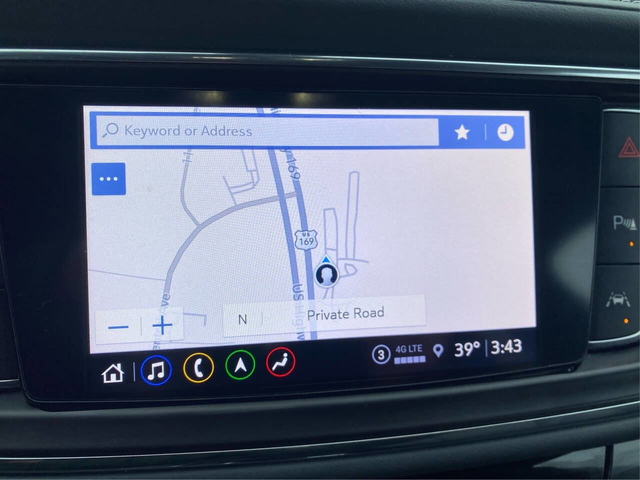 Used 2022 Buick Enclave Premium image 24