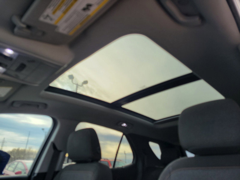 Used 2019 Chevrolet Equinox LT image 38