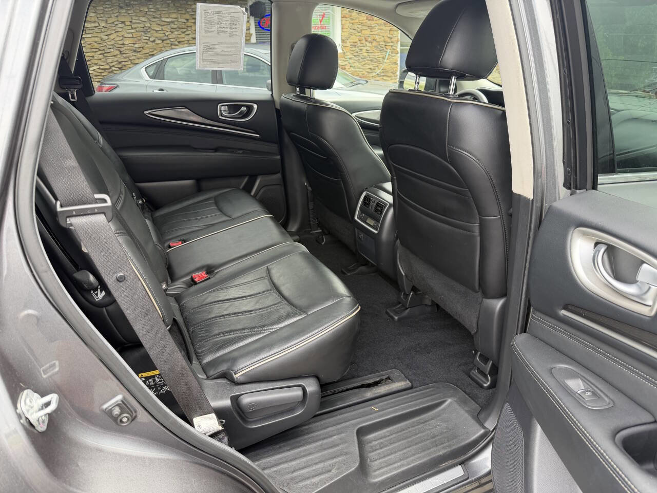 Used 2017 INFINITI QX60 Luxe AWD/4WD image 12
