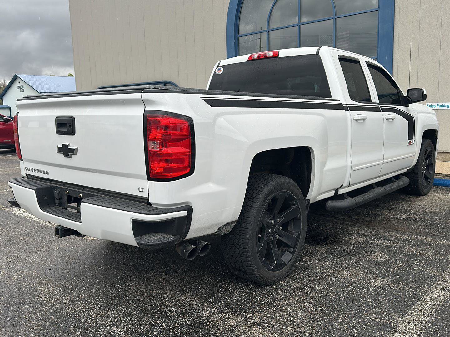 Used 2018 Chevrolet Silverado 1500 LT w/ Rally 2 Edition AWD/4WD image 5