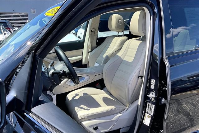 Certified 2023 Mercedes-Benz GLS 450 4MATIC w/ AMG Line Exterior image 6