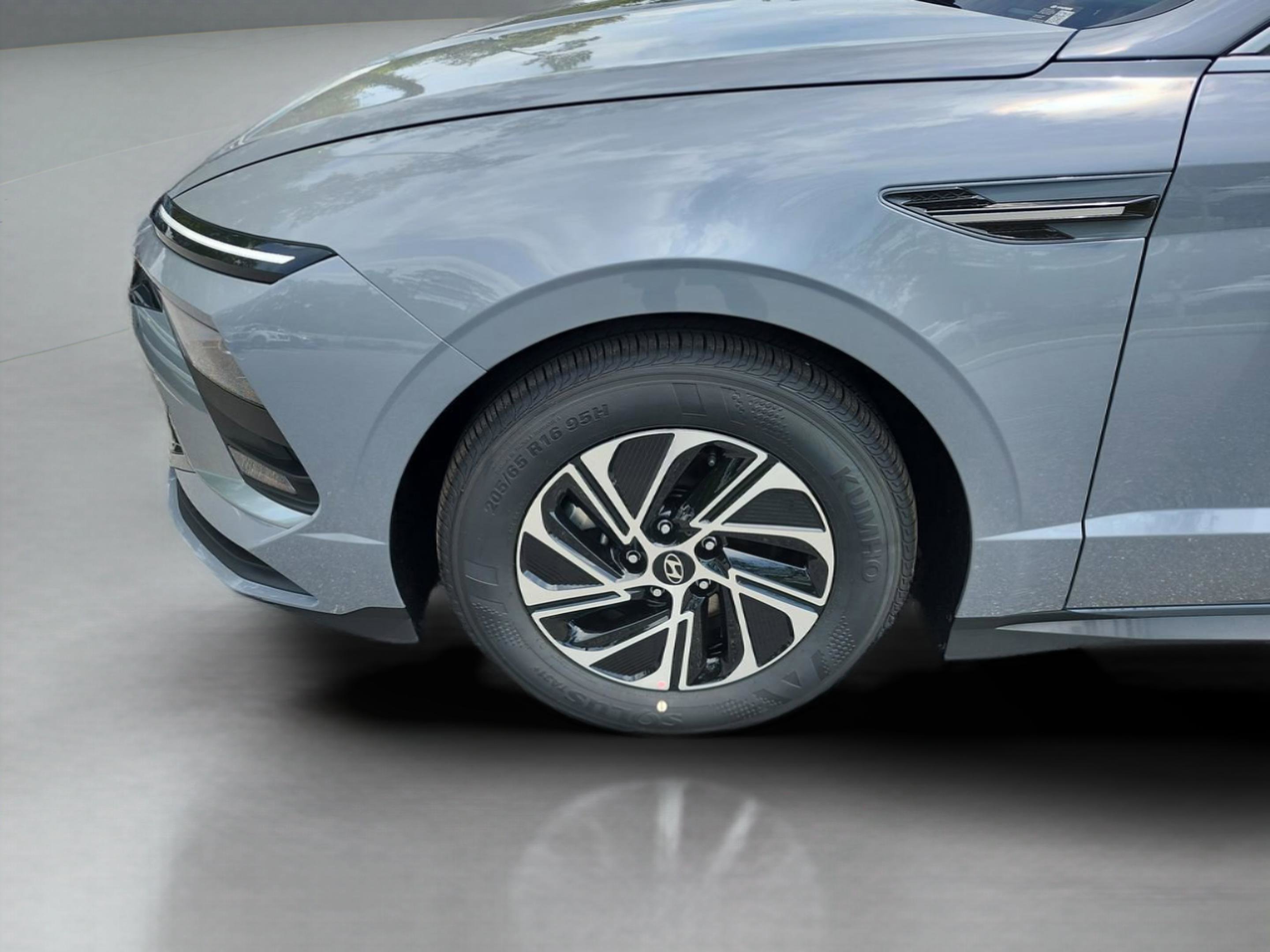 New 2026 Hyundai Sonata Blue FWD image 30