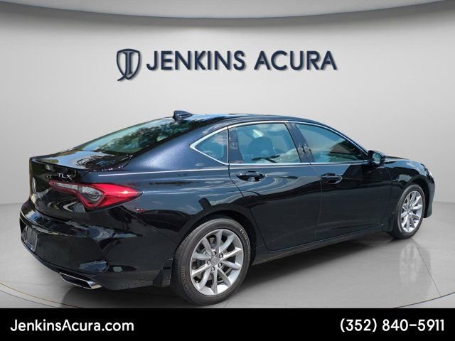 Used 2023 Acura TLX image 8