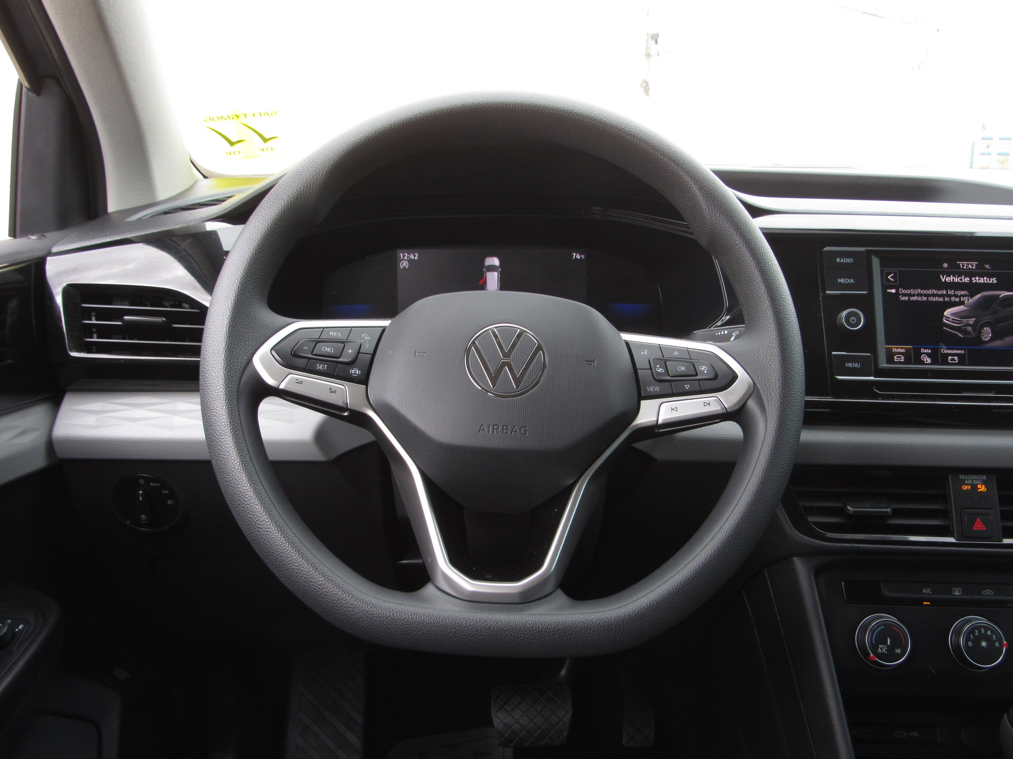 Used 2022 Volkswagen Taos S image 22