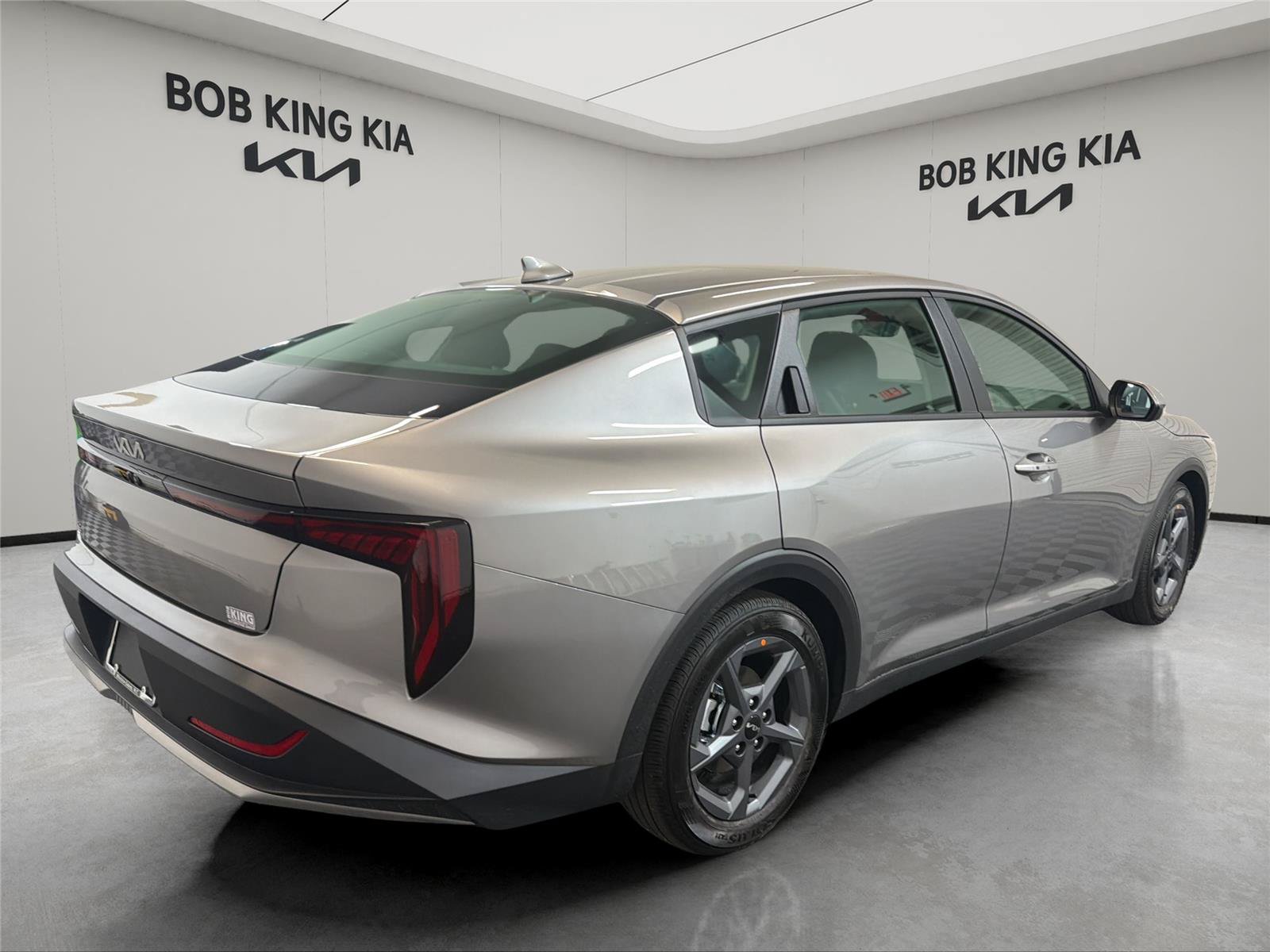 New 2026 Kia K4 FWD image 5