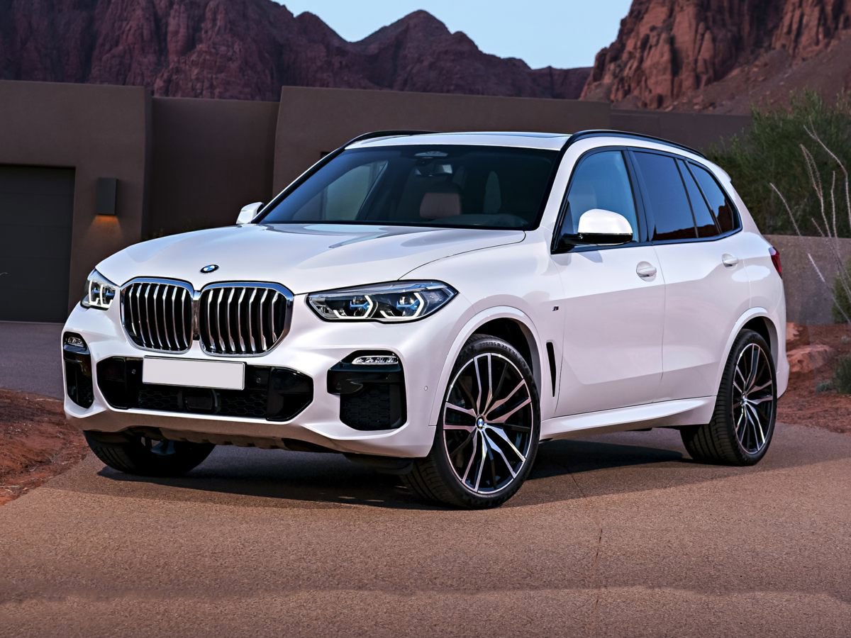 Used 2023 BMW X5 M50i w/ Climate Comfort Package image 1