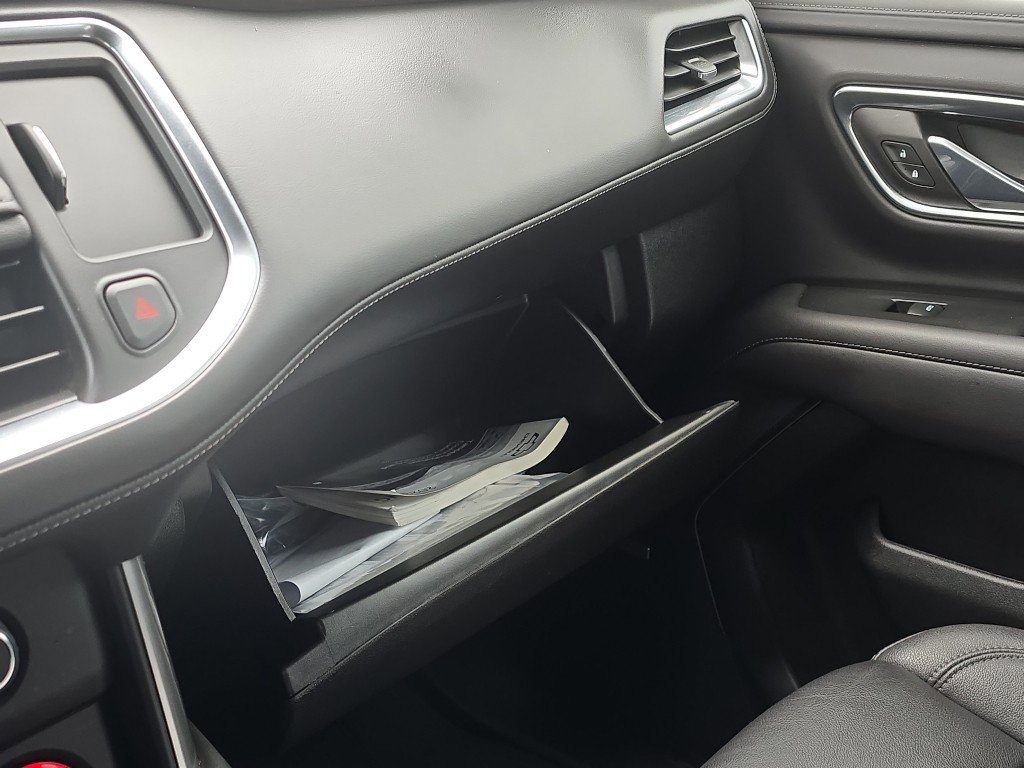 Certified 2023 Chevrolet Suburban Z71 w/ Z71 Off-Road Package image 33