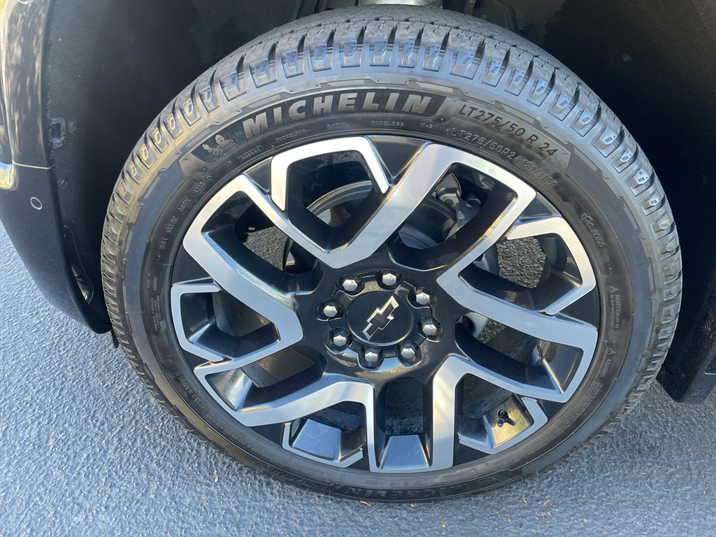 Used 2024 Chevrolet Silverado EV RST image 10