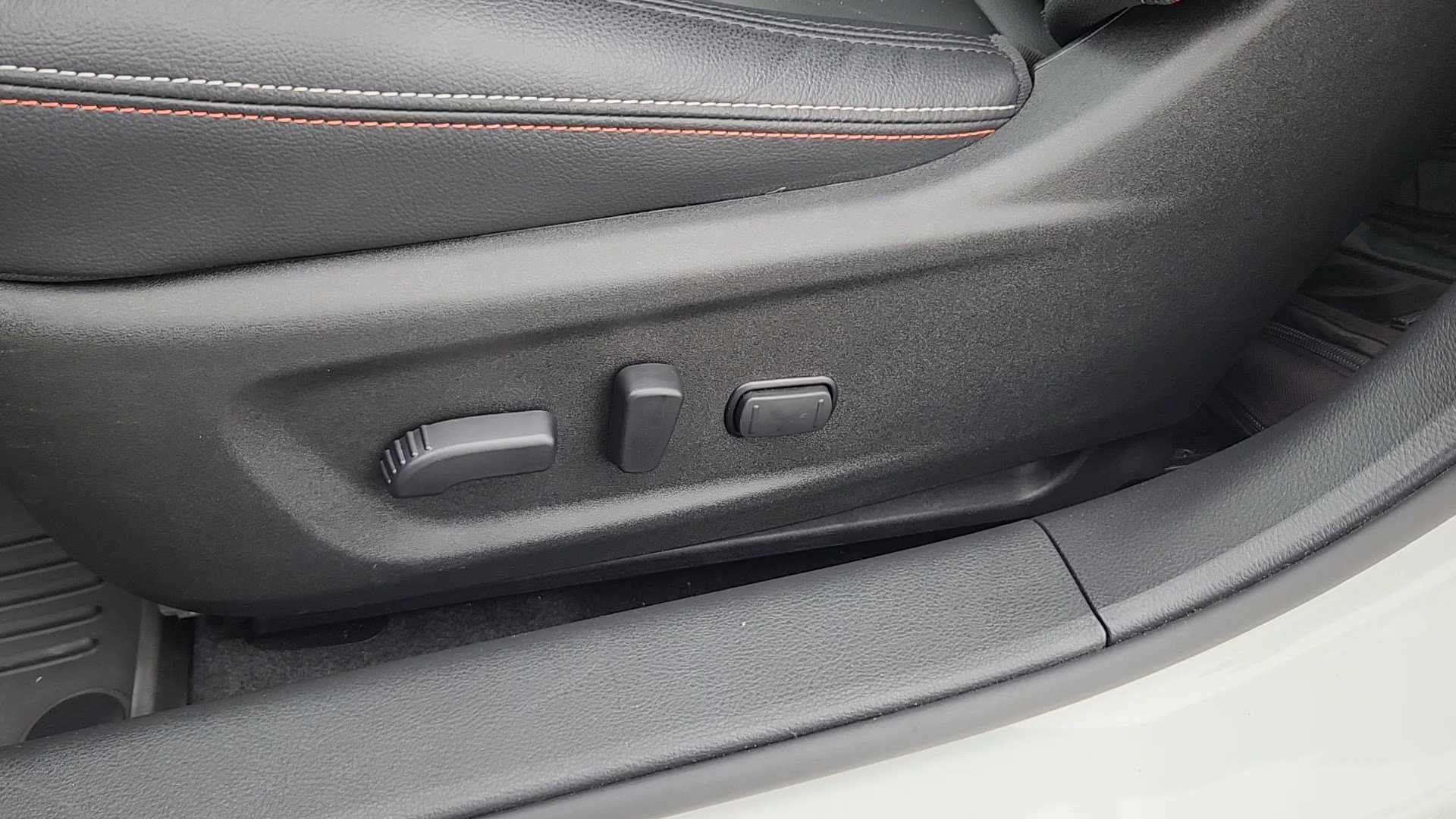 Used 2023 Nissan Altima 2.5 SR w/ SR Premium Package image 9