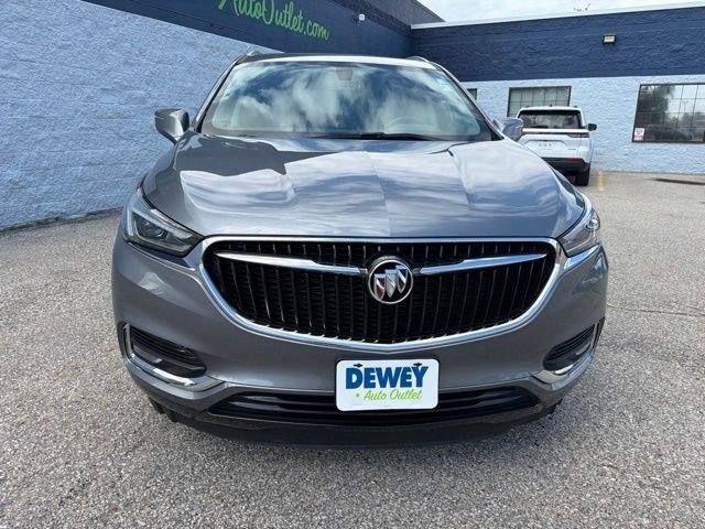 Used 2018 Buick Enclave Essence AWD/4WD image 8