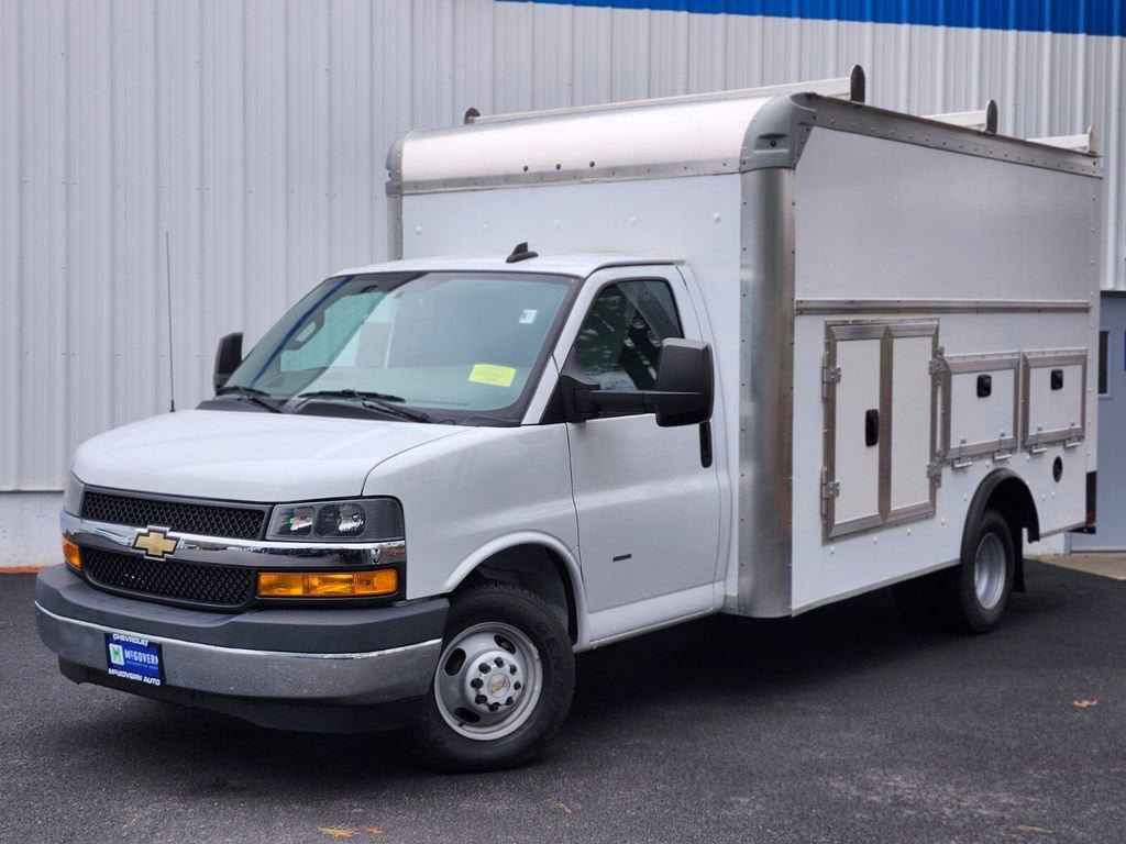 Used 2022 Chevrolet Express 3500 w/ Power Convenience Package RWD video 1